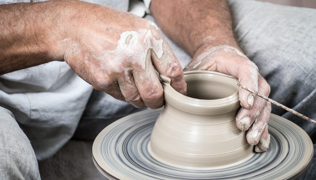 pottery-1139047_960_720