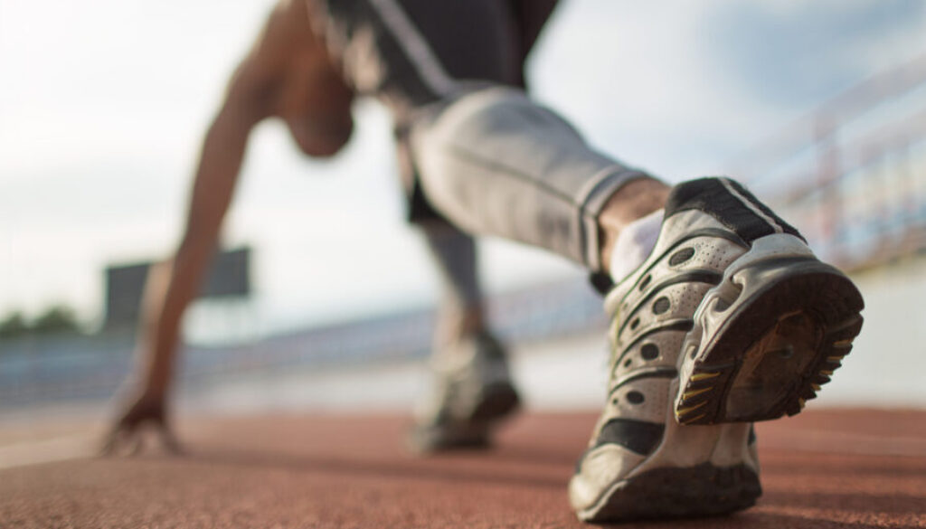 Athlete,Runner,Feet,Running,On,Treadmill,Closeup,On,Shoe.