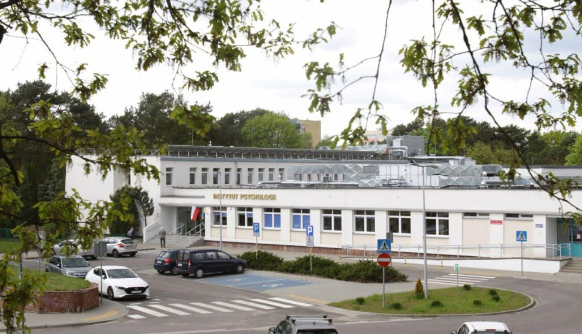 Instytut Psychologii UMK w siedzibie dawnej Przychodni Akademickiej w Toruniu