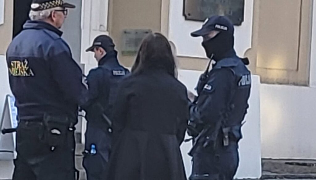 Malwina Chmara zatrzymana przez policję w Toruniu