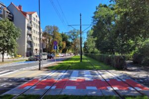 Torowisko tramwajowe w ciągu ul. Bydgoskiej w Toruniu