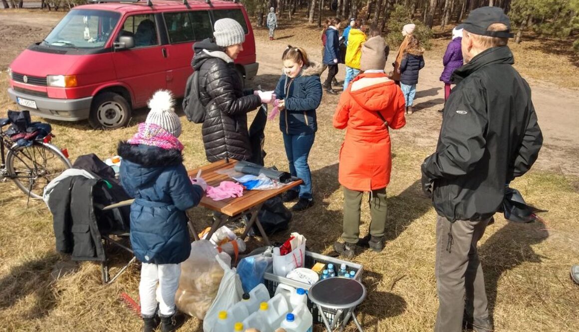 Mieszkańcy osiedla Jar w Toruniu szykują się do sprzątania osiedlowego lasu